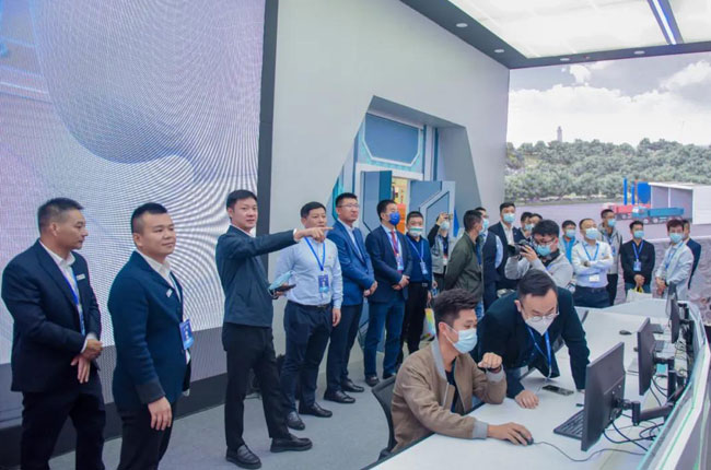 L|I(y)B˾EPCOI(y)ģK