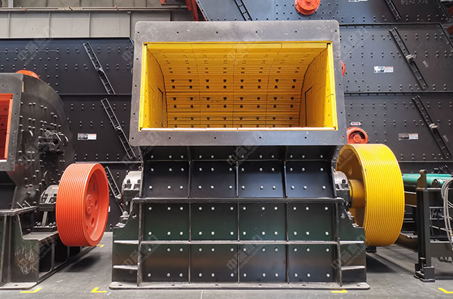 反擊錘式破碎機性能優(yōu)勢