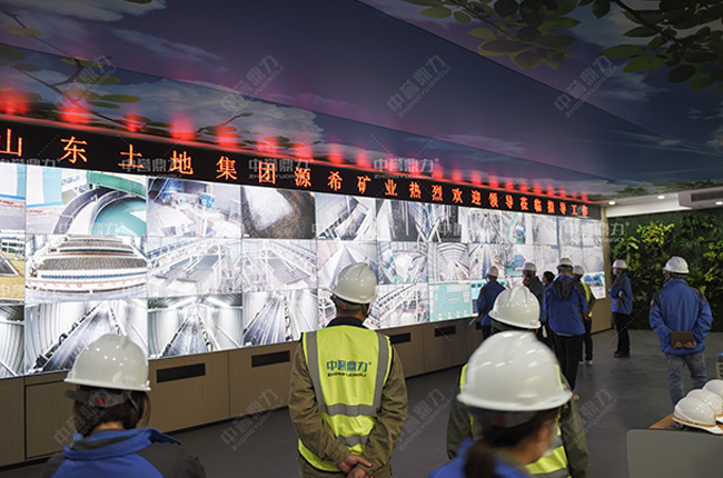 東平源希礦業(yè)年產(chǎn)300萬(wàn)噸機(jī)制砂廠 東平源希礦業(yè)年產(chǎn)300萬(wàn)噸機(jī)制砂廠