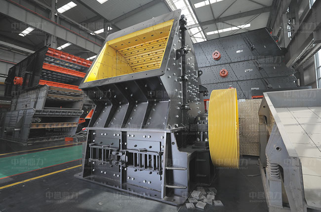 單段錘式破碎機的優(yōu)點