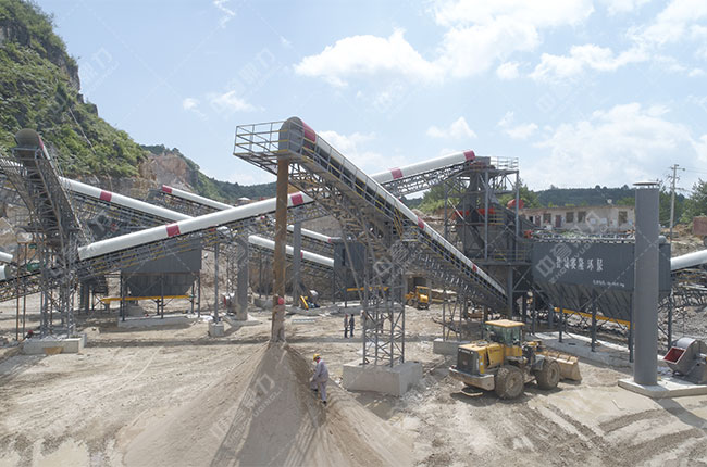 每小時(shí)300噸砂石料生產(chǎn)線設(shè)計(jì)方案