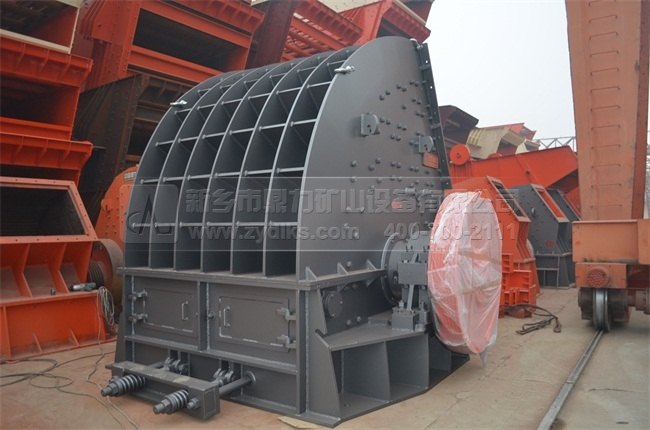 錘式破碎機(jī)設(shè)備