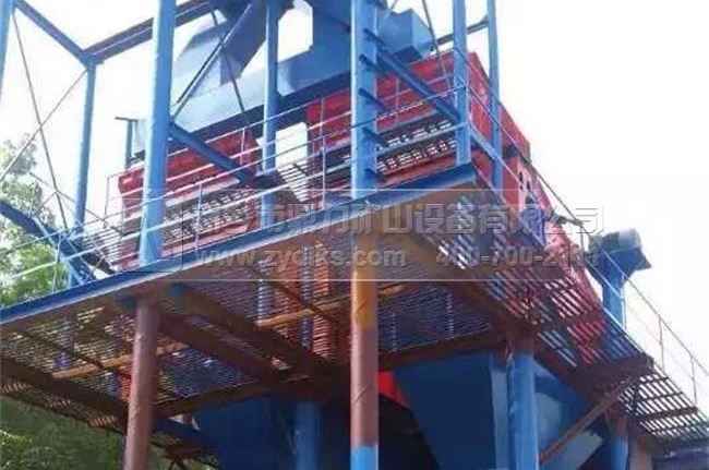 石料生產線中的PCZ1615重型錘式破碎機