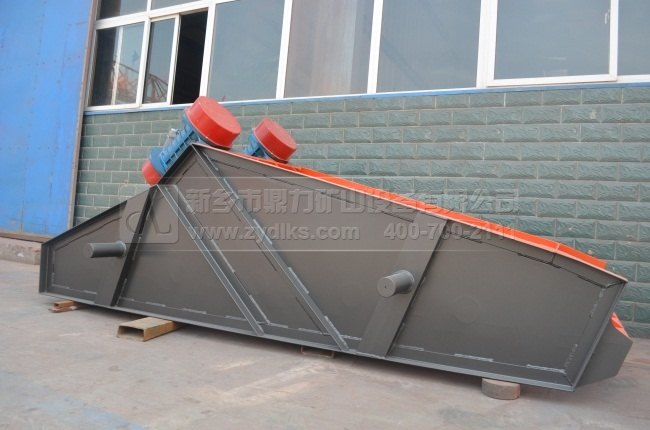 振動篩在砂石生產(chǎn)線中的作用