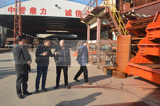 u(y)N(xio)۽(jng)м(x)ش𿼲F(tun)(wn)}