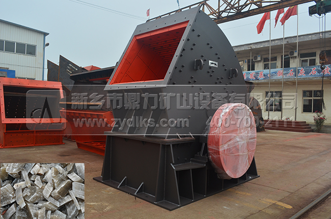 移動(dòng)式破碎機(jī) 移動(dòng)式破碎機(jī)