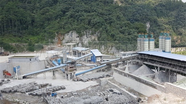時(shí)產(chǎn)800噸石料廠