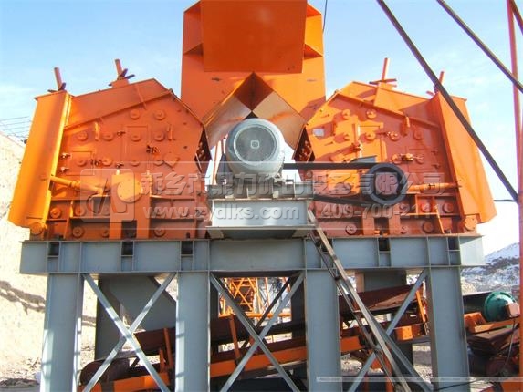 反擊式破碎機(jī)