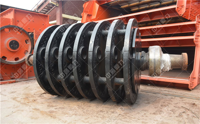 錘式破石機(jī)轉(zhuǎn)子