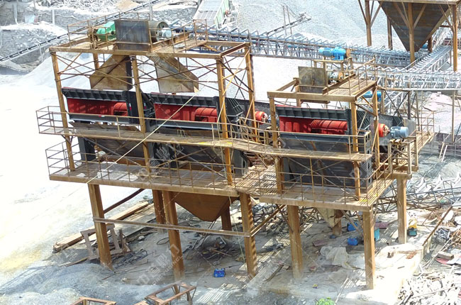 日產(chǎn)萬(wàn)噸砂石料破碎篩分生產(chǎn)線(xiàn)