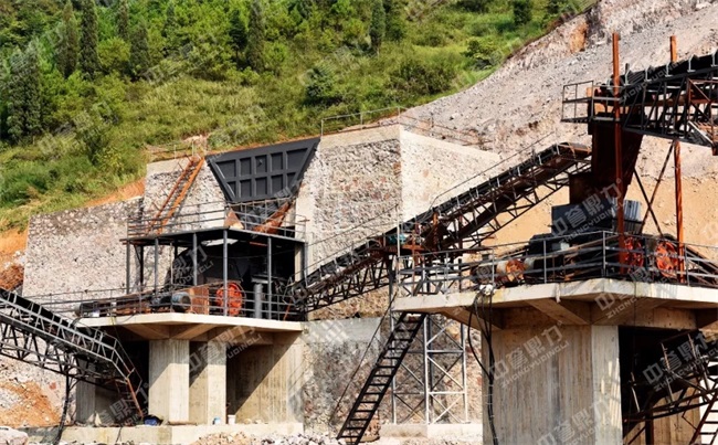 砂石料生產(chǎn)線項目現(xiàn)場