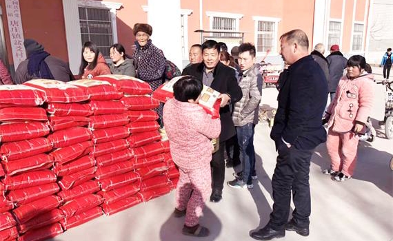 熱心公益 踐行社會責(zé)任