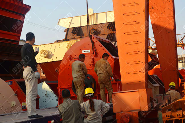 重錘式粉碎機(jī)