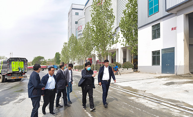 平頂山市石龍區(qū)考察團蒞臨中譽鼎力調(diào)研