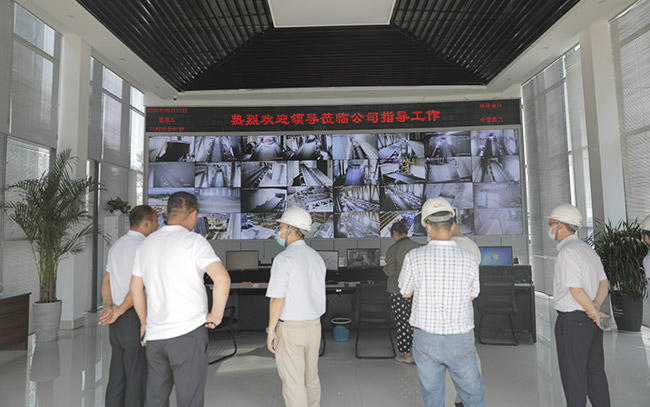 了解藍天環(huán)保智慧廠區(qū)生產(chǎn)線中控系統(tǒng)操作情況